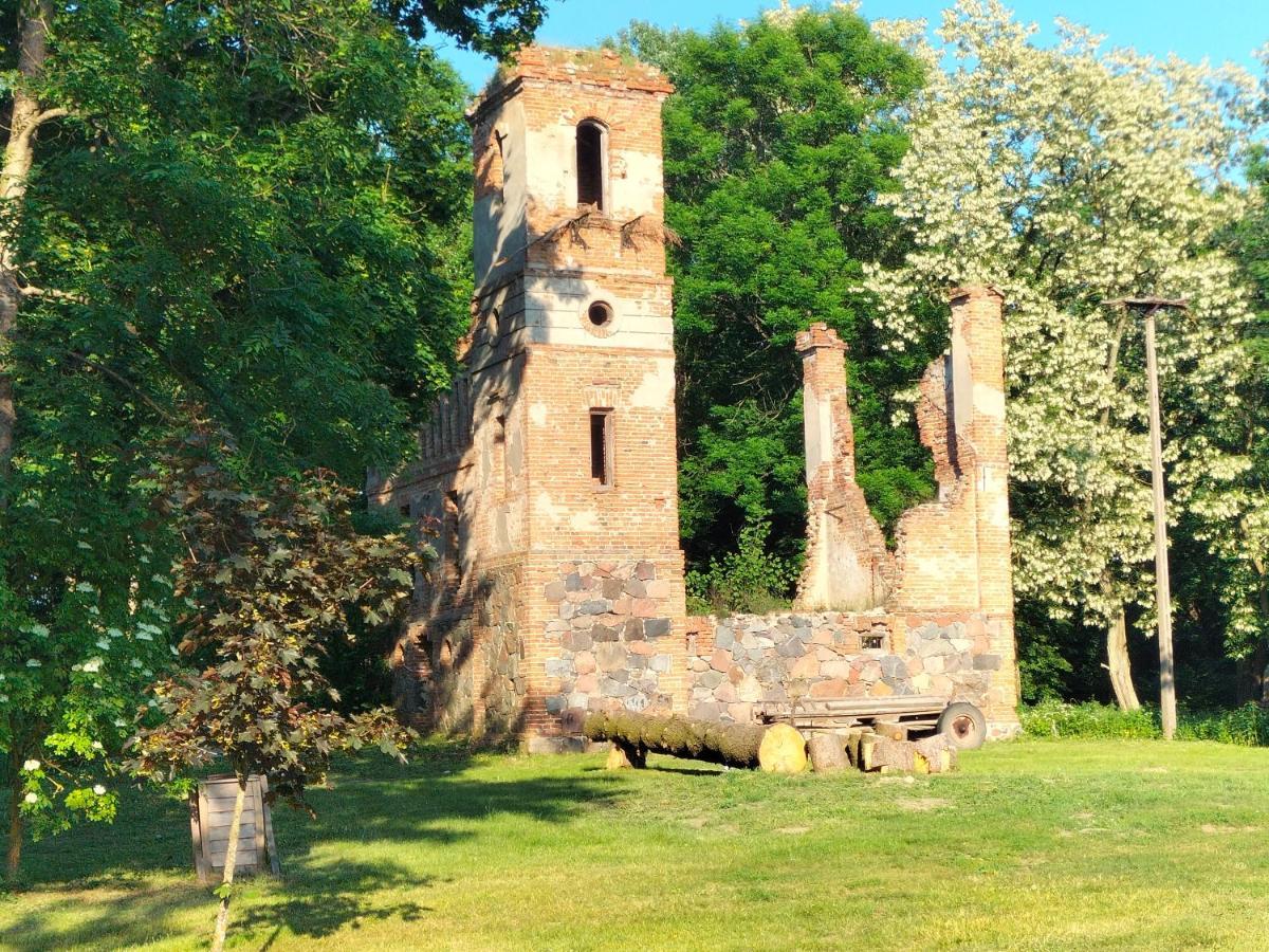 Hotel Dwór Woskrzenice Biała Podlaska Exterior foto